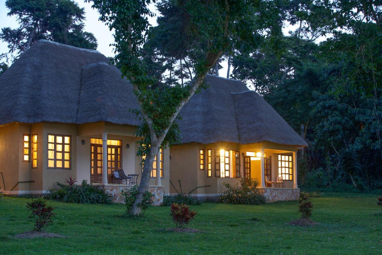 Brovad Sands Lodge Kalangala Eksteriør bilde