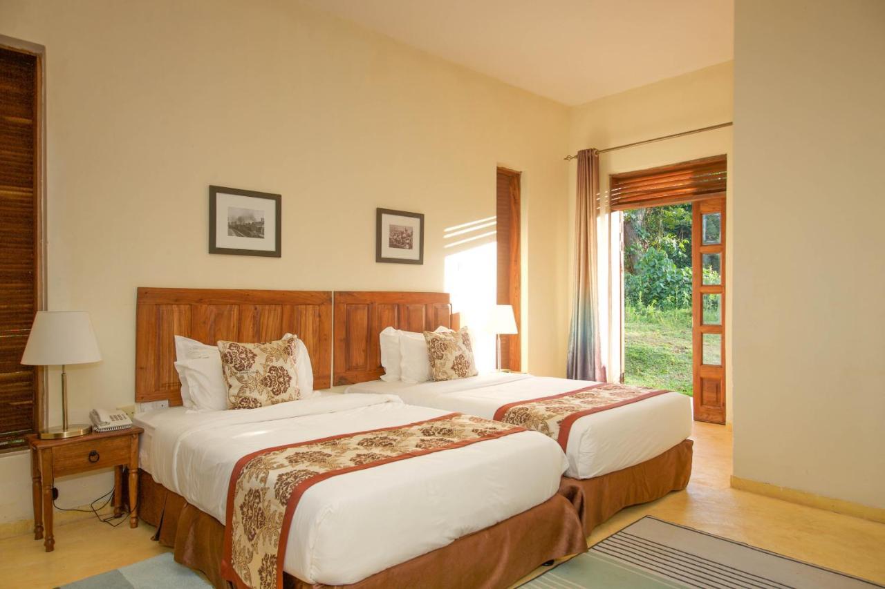 Brovad Sands Lodge Kalangala Eksteriør bilde