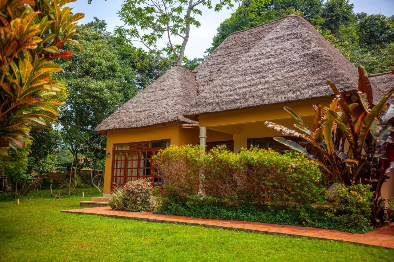 Brovad Sands Lodge Kalangala Eksteriør bilde